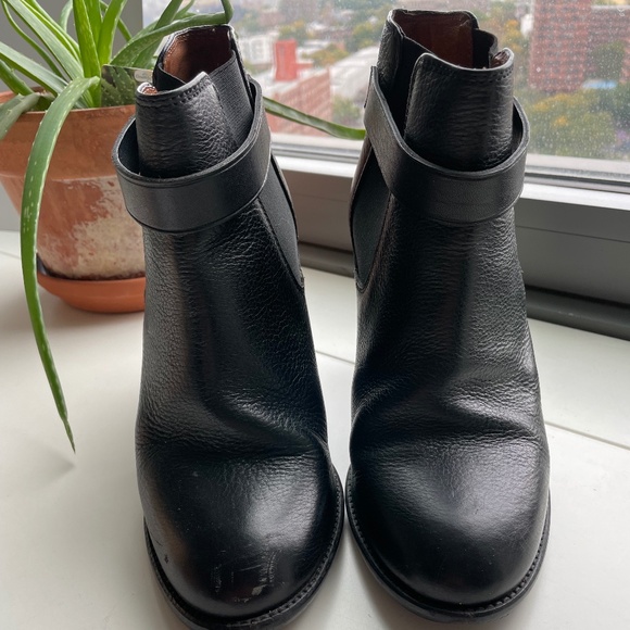 Madewell Lonnie Strap Black Stacked Heel Ankle Bootie - Picture 2 of 10